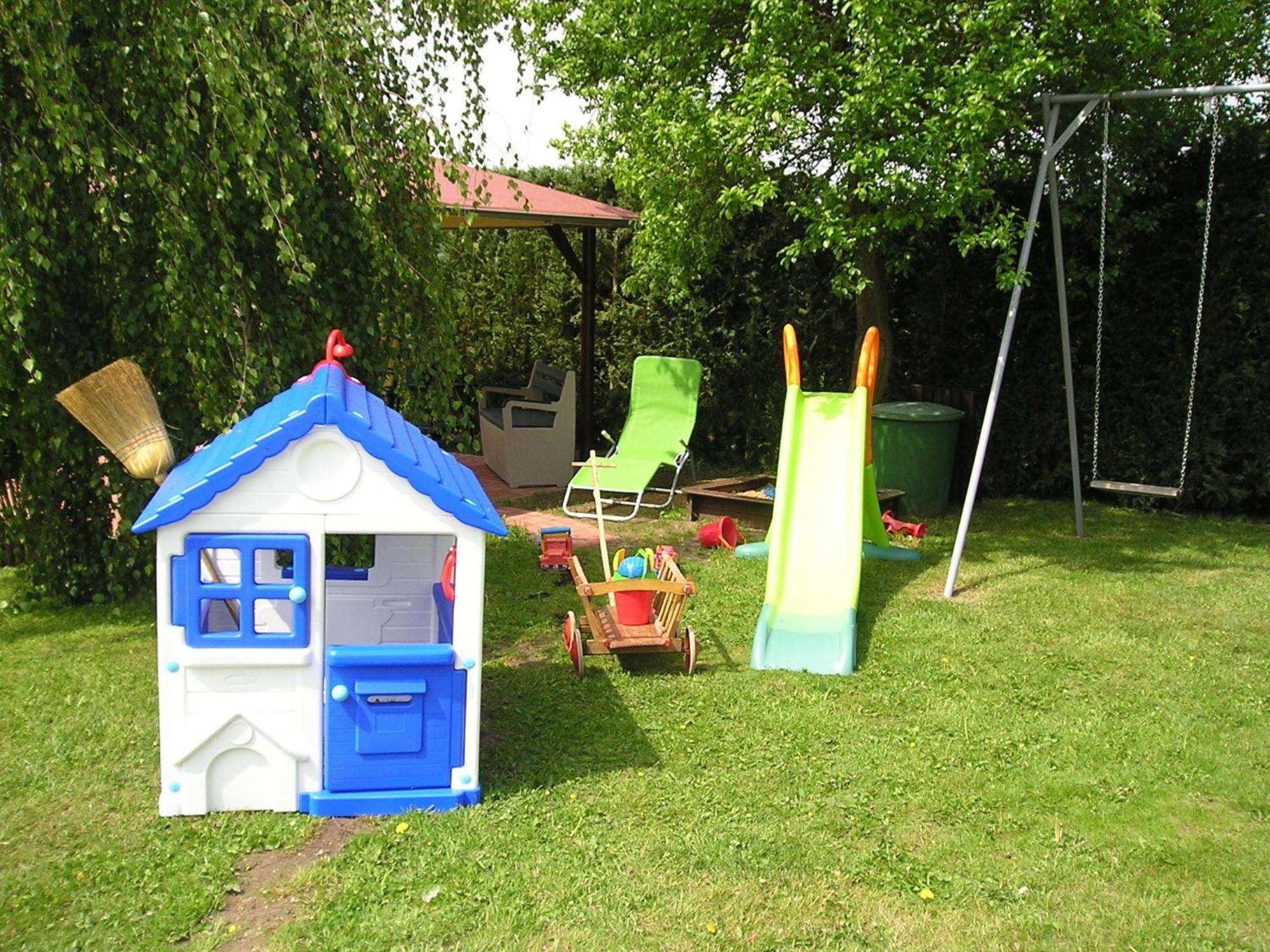 Snug Apartment In Kr Pelin Germany Klein Nienhagen Exterior photo